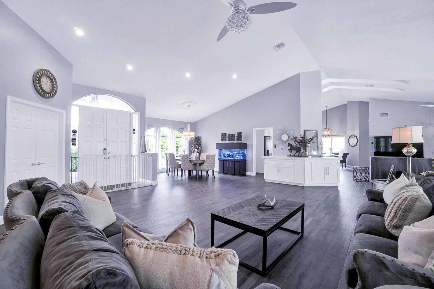 MEADOW WOOD OF THE LANDIN - Residential Lease