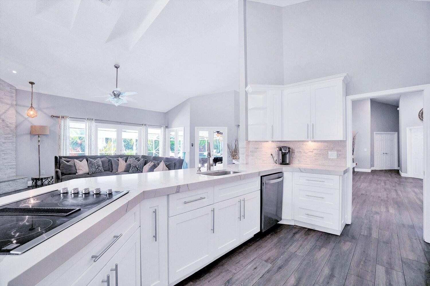 MEADOW WOOD OF THE LANDIN - Residential Lease