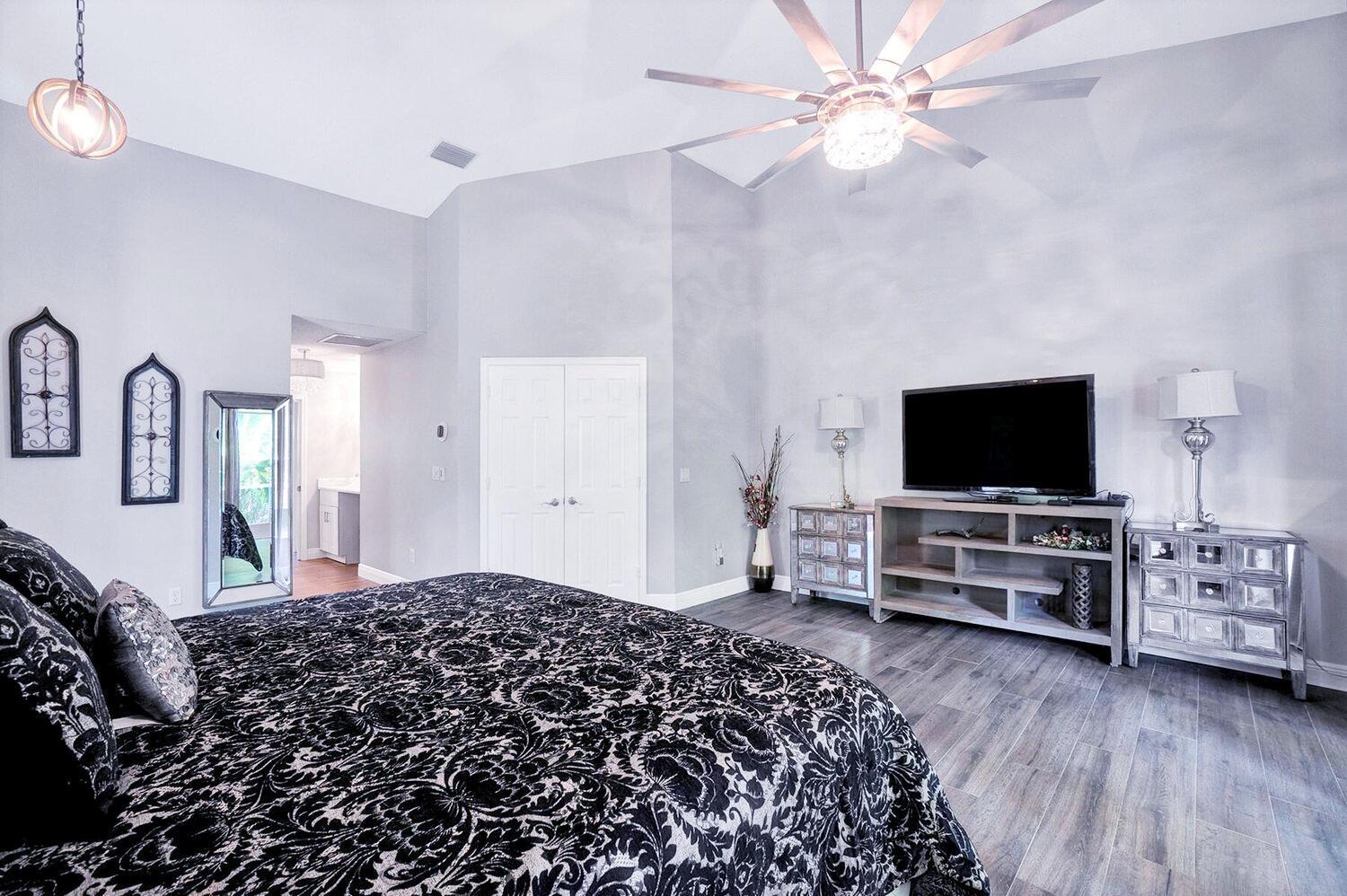 MEADOW WOOD OF THE LANDIN - Residential Lease