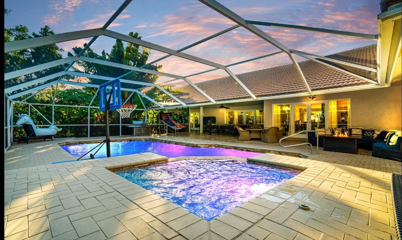 MEADOW WOOD OF THE LANDINGS AT WELLINGTO - Residential Lease