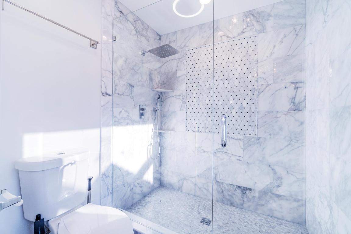 MEADOW WOOD OF THE LANDINGS AT WELLINGTO - Residential Lease