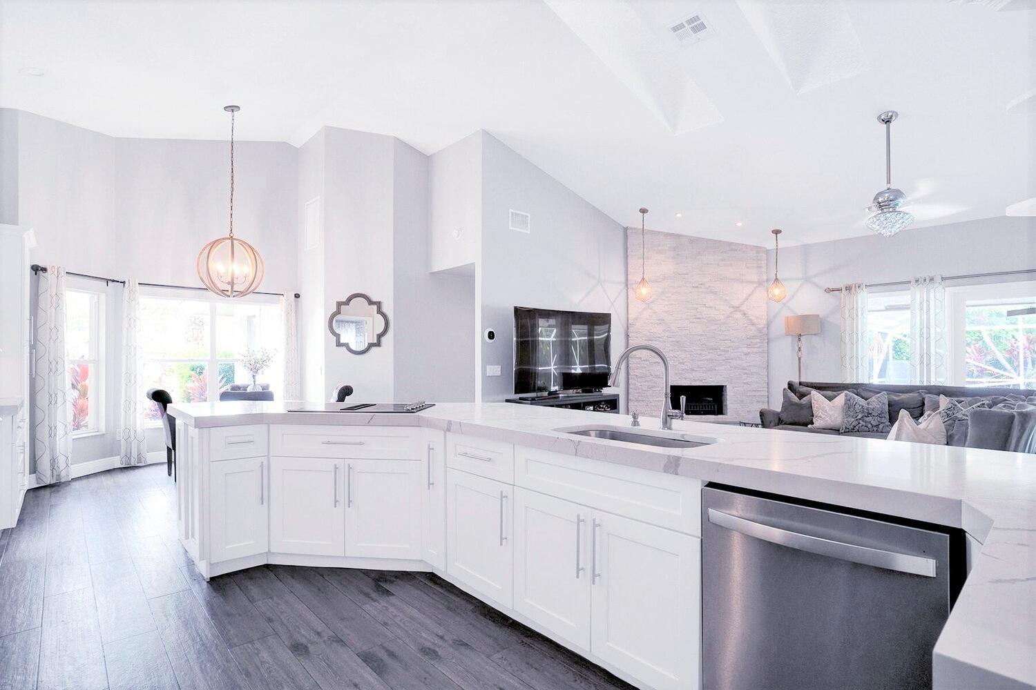 MEADOW WOOD OF THE LANDIN - Residential Lease