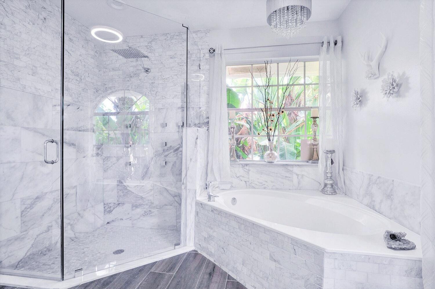 MEADOW WOOD OF THE LANDIN - Residential Lease