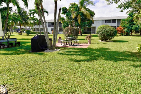 Tiny photo for 383 Markham R, Deerfield Beach, FL 33442 (MLS # R11138570)