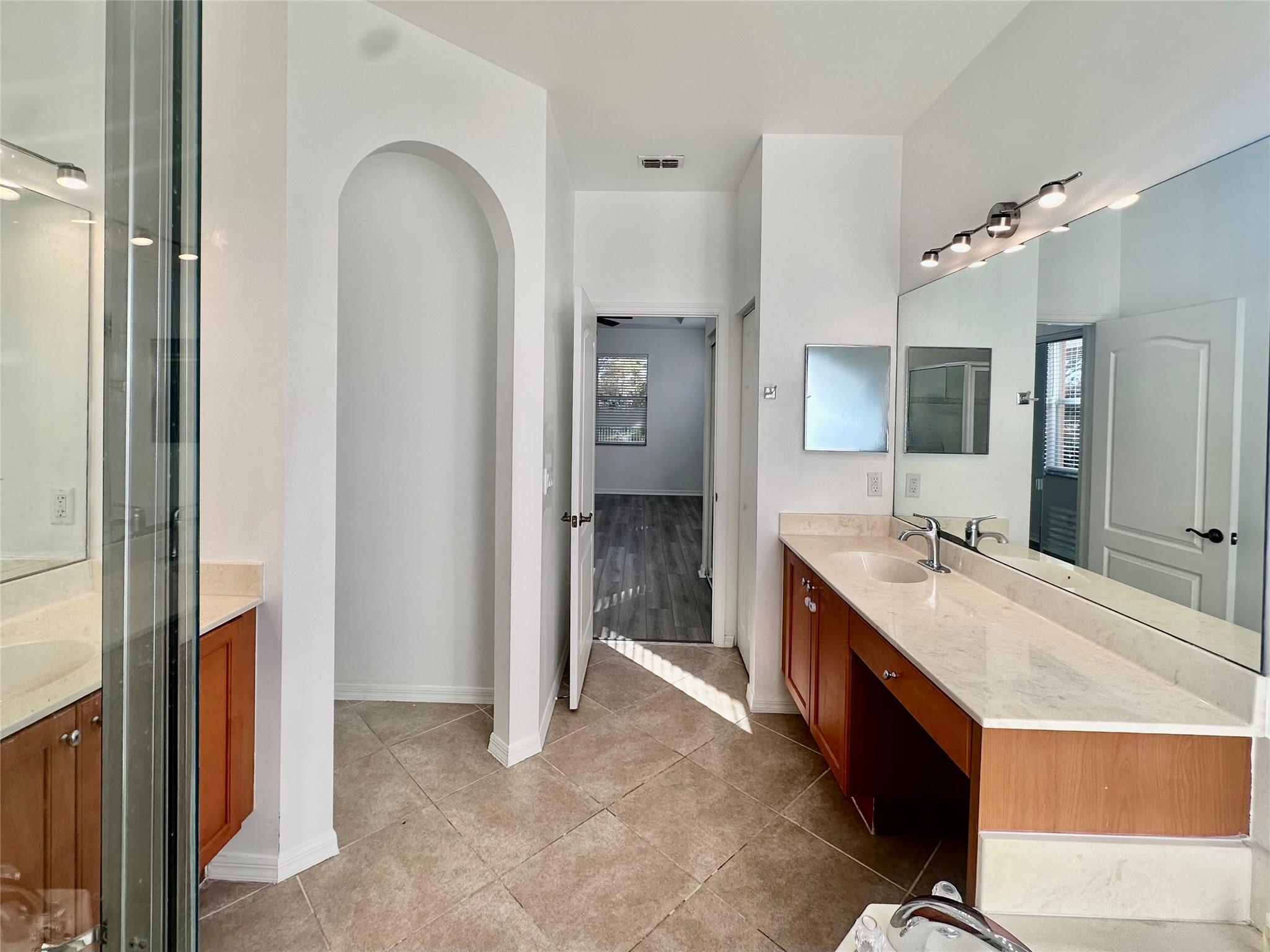 Tradition - Residential