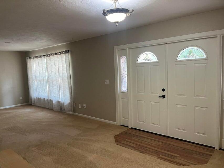 BOBBI J SUBDIVISION - Residential Lease