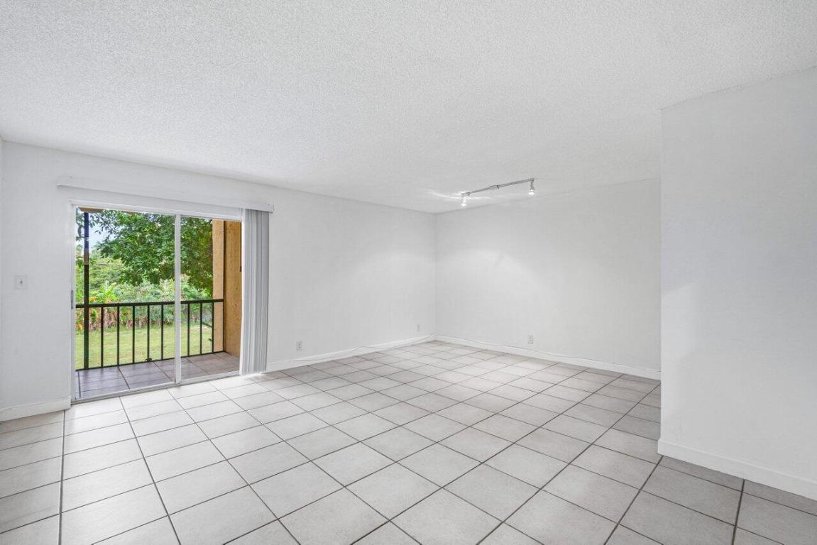 450 NW 20th Street 2080