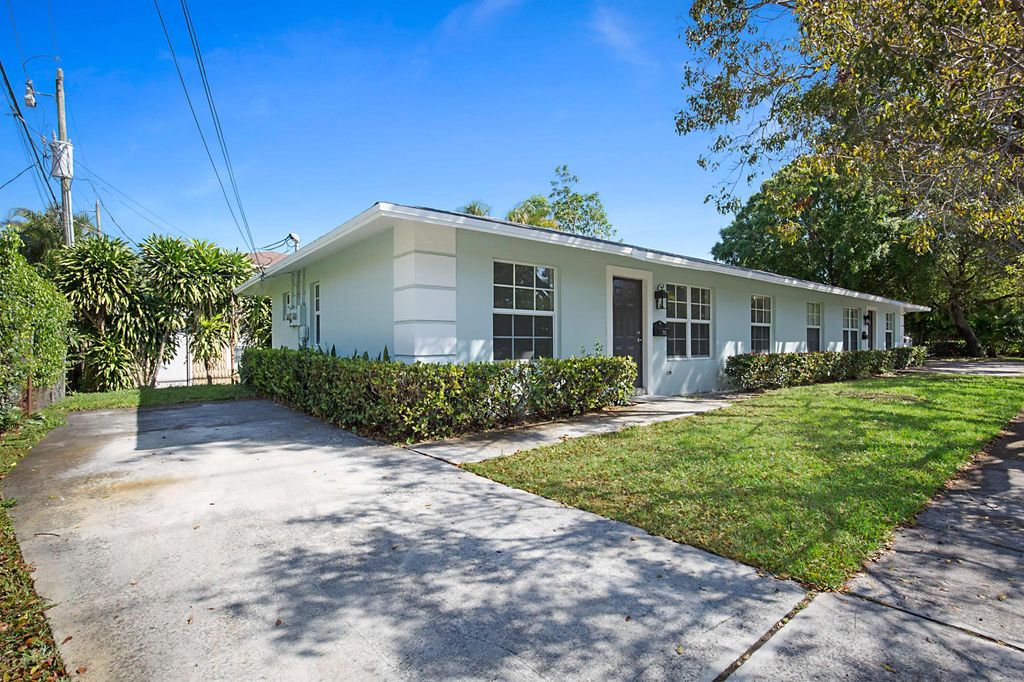 Photo of 705 New York Street, West Palm Beach, FL 33401 (MLS # R11127237)