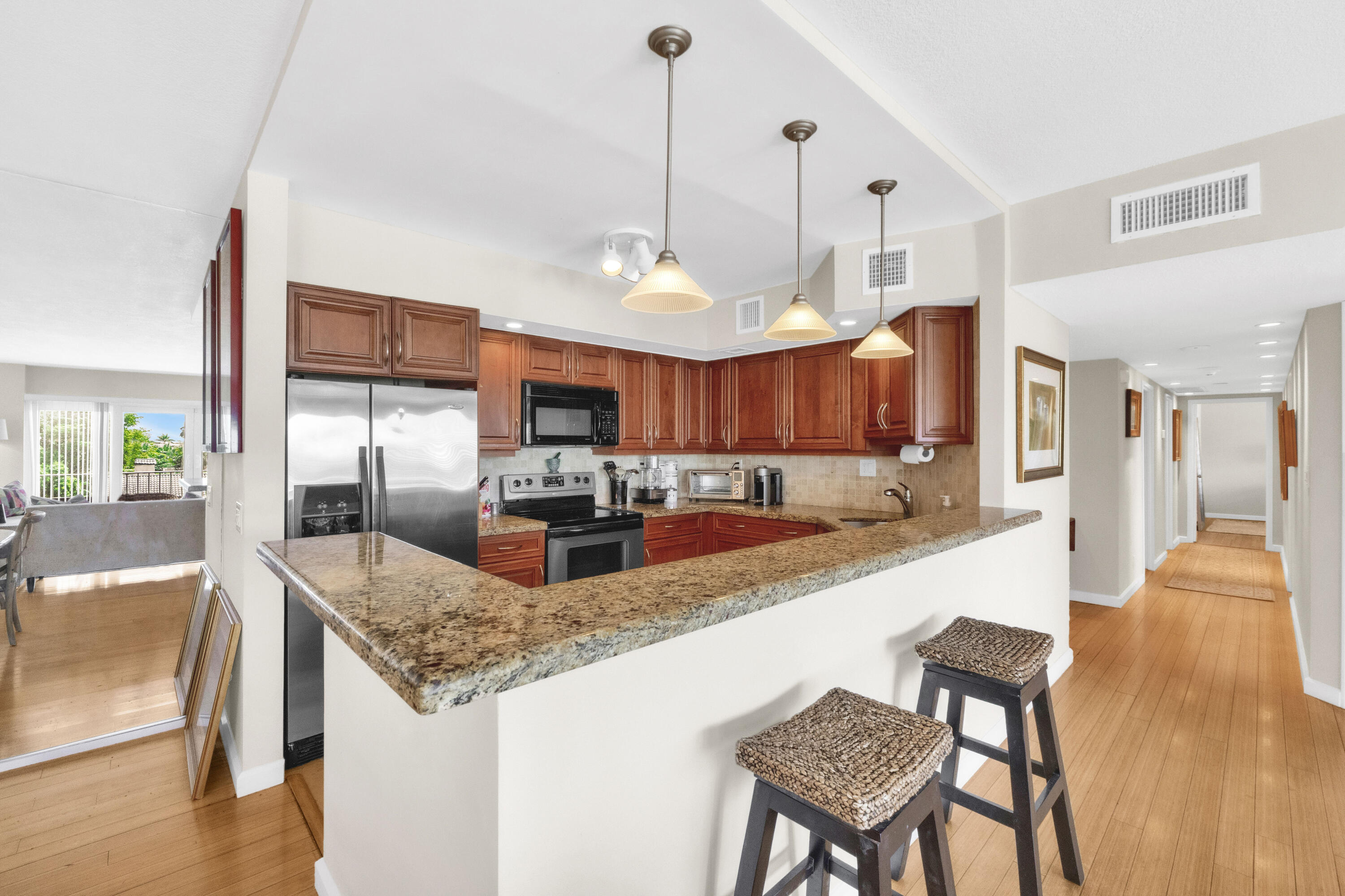 2500 E Las Olas Boulevard 409