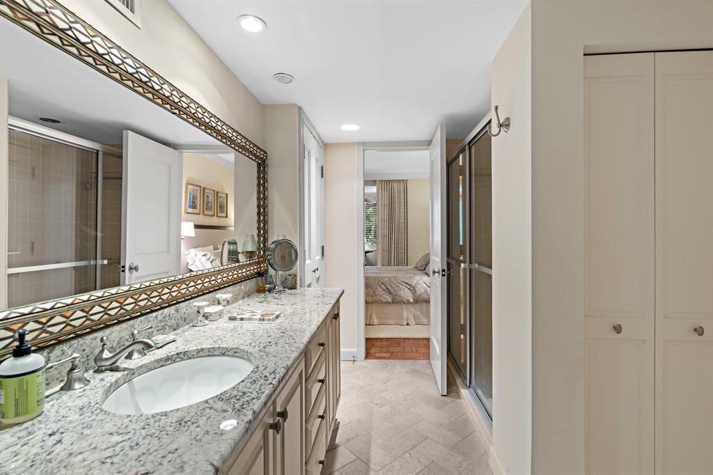 SOUTHLAKE CONDOMINIUM - Residential