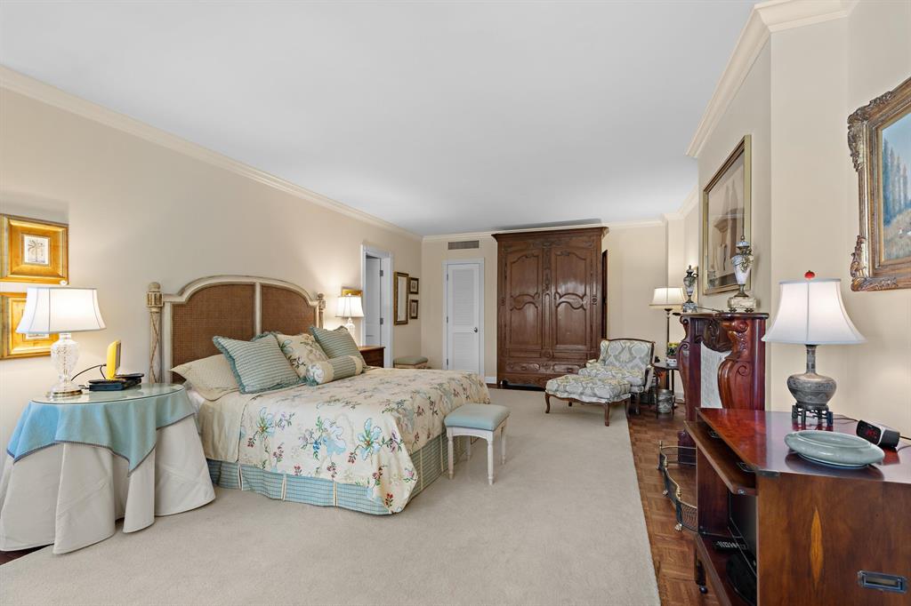 SOUTHLAKE CONDOMINIUM - Residential