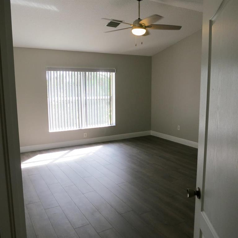 SEMINOLE ESTATES - Residential