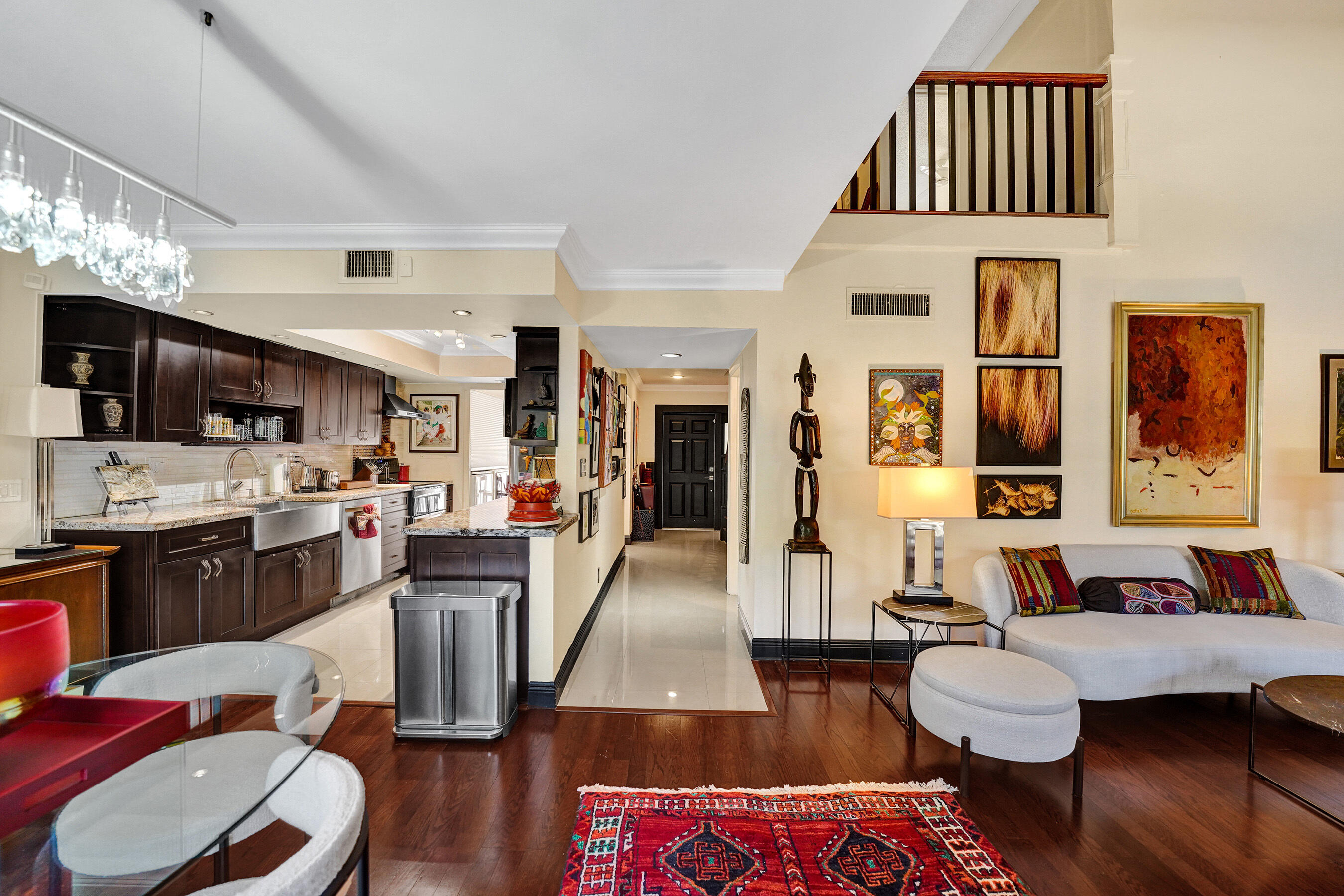 TOWNHOUSES OF EMERALD HILLS - Residential