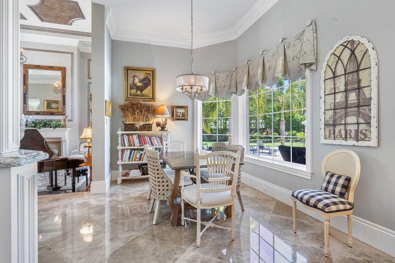 ADMIRALS COVE PAR E - Residential