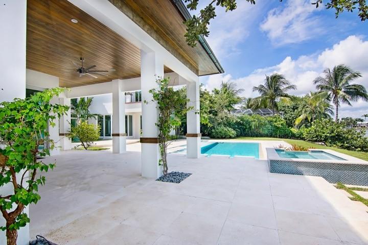 RIVERSIDE ON THE LOXAHATC - Residential