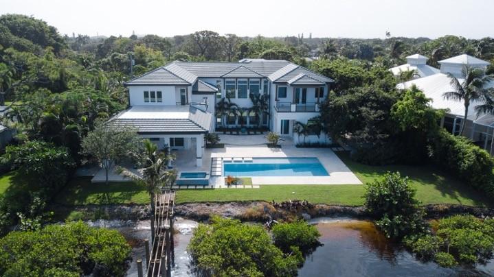 RIVERSIDE ON THE LOXAHATC - Residential