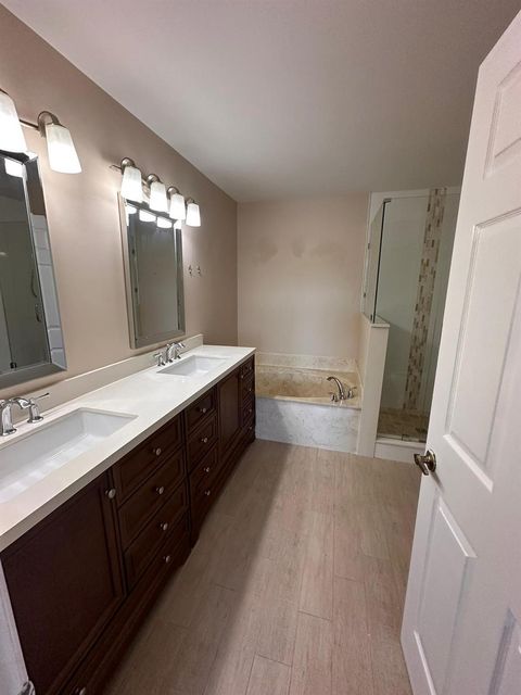 Townhouse in Lake Worth FL 7760 Stone Harbour Drive Dr 38.jpg