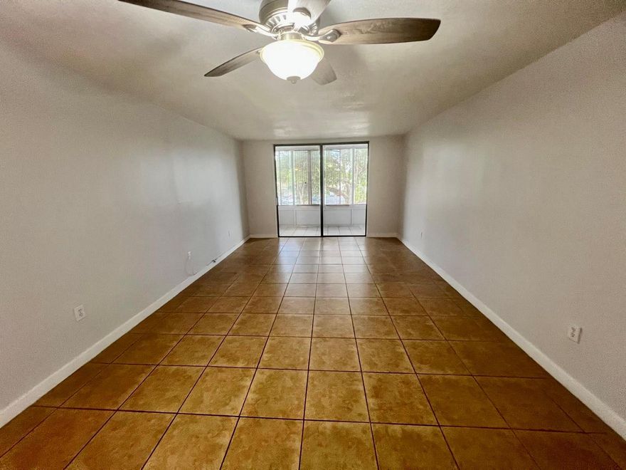 Beauituful extra practical 1/1.5 condo in amazing North Lauderdale location!! Diagonally across the street from Publix, not far away from Turnpike access. All tile floors, amazing screen in balcony. Gated community, lovely clubhouse and pool area. (Owner requires all applicantes to have min 680 credit score.