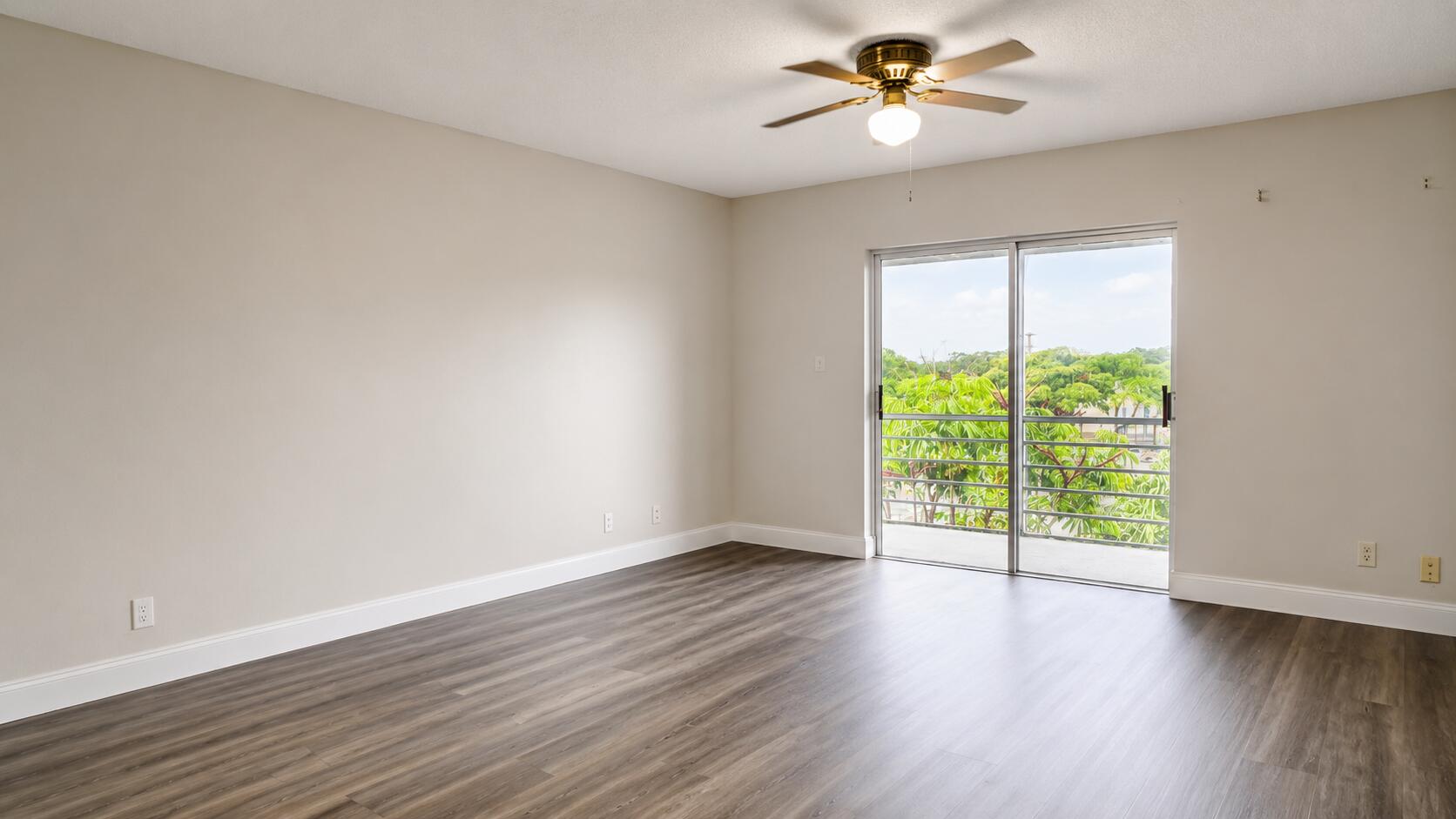 4880 NW 22ND Street 309