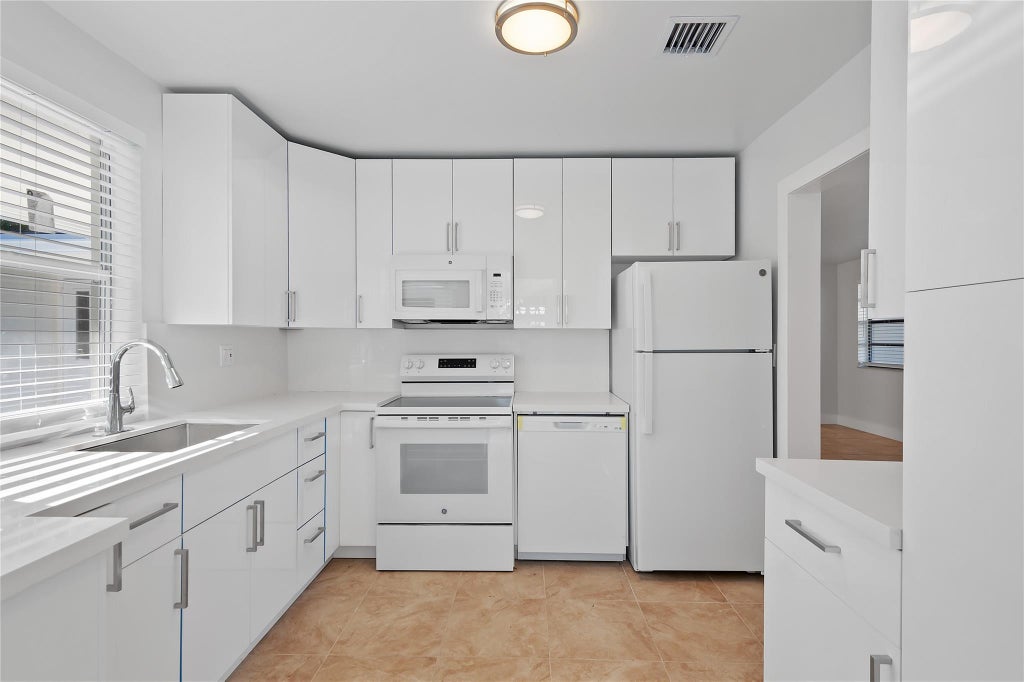 Photo of 2208 NW 63RD Avenue, Sunrise, FL 33313 (MLS # B26082547)