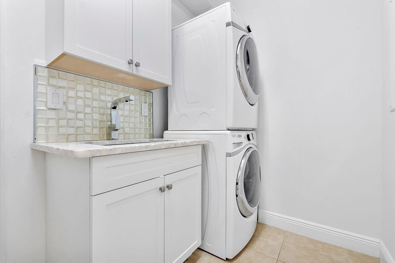 PARKLAND GOLF AND COUNTRY CLUB - Residential