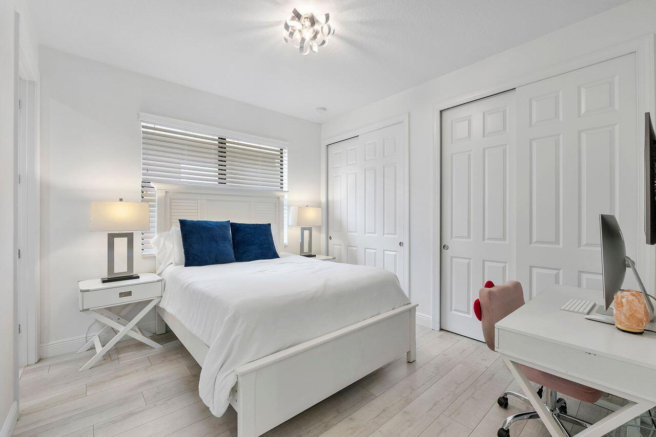 PARKLAND GOLF AND COUNTRY CLUB - Residential