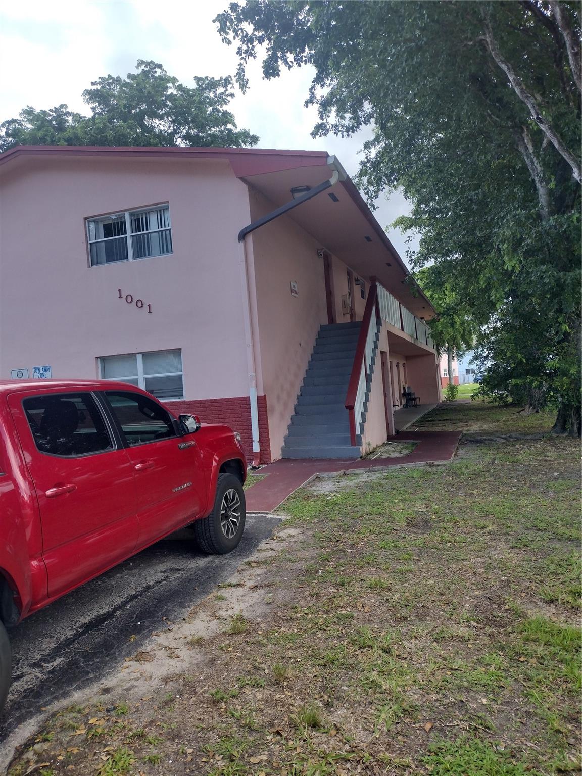 THE CHERRYTREE CONDO - Residential