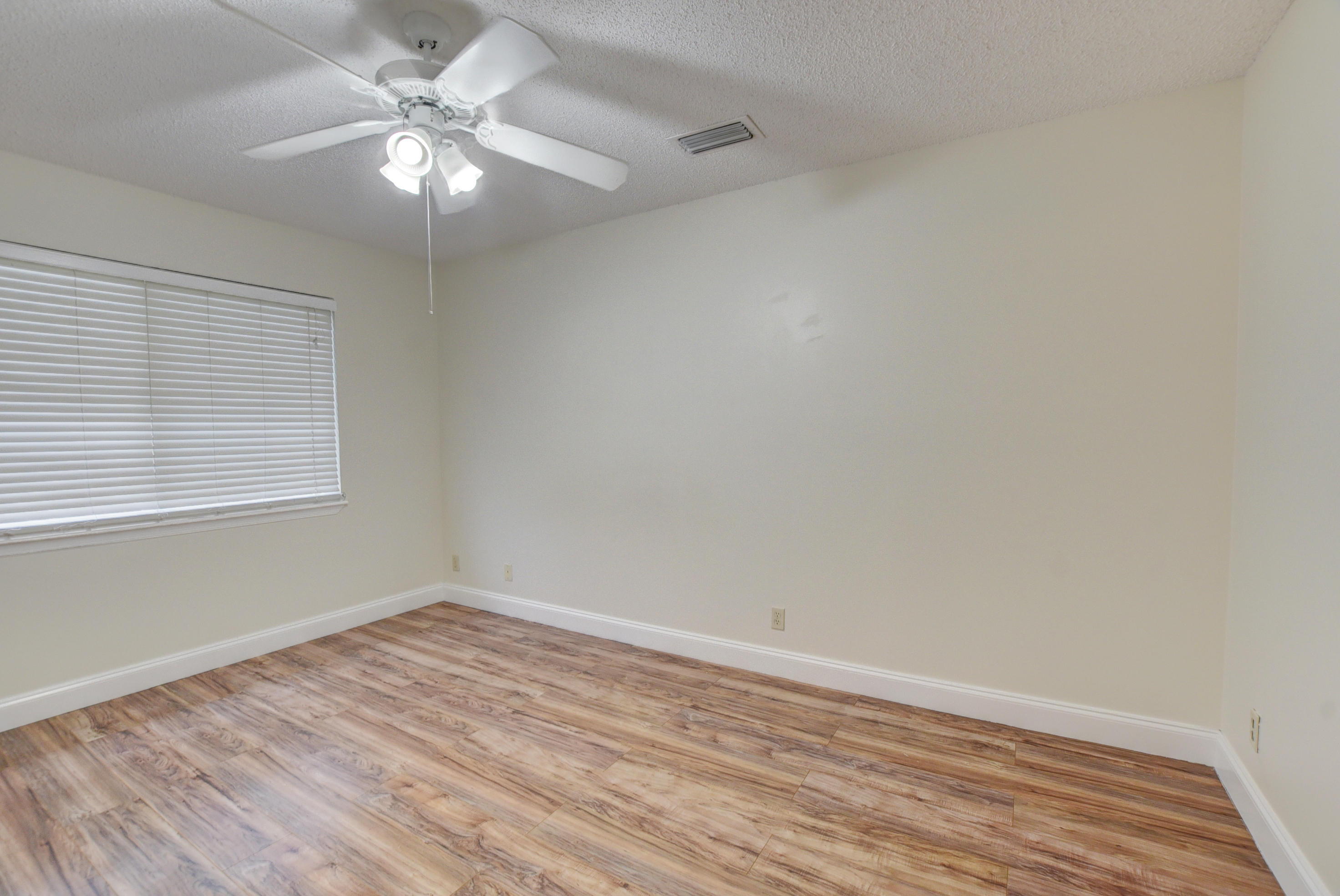 SMITHBROOKE - Residential