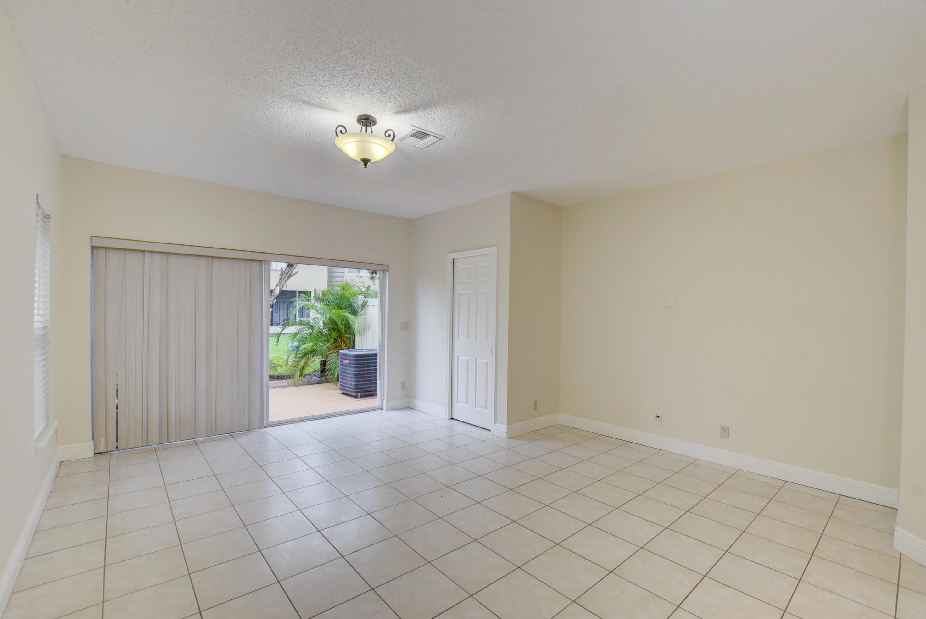 SMITHBROOKE - Residential