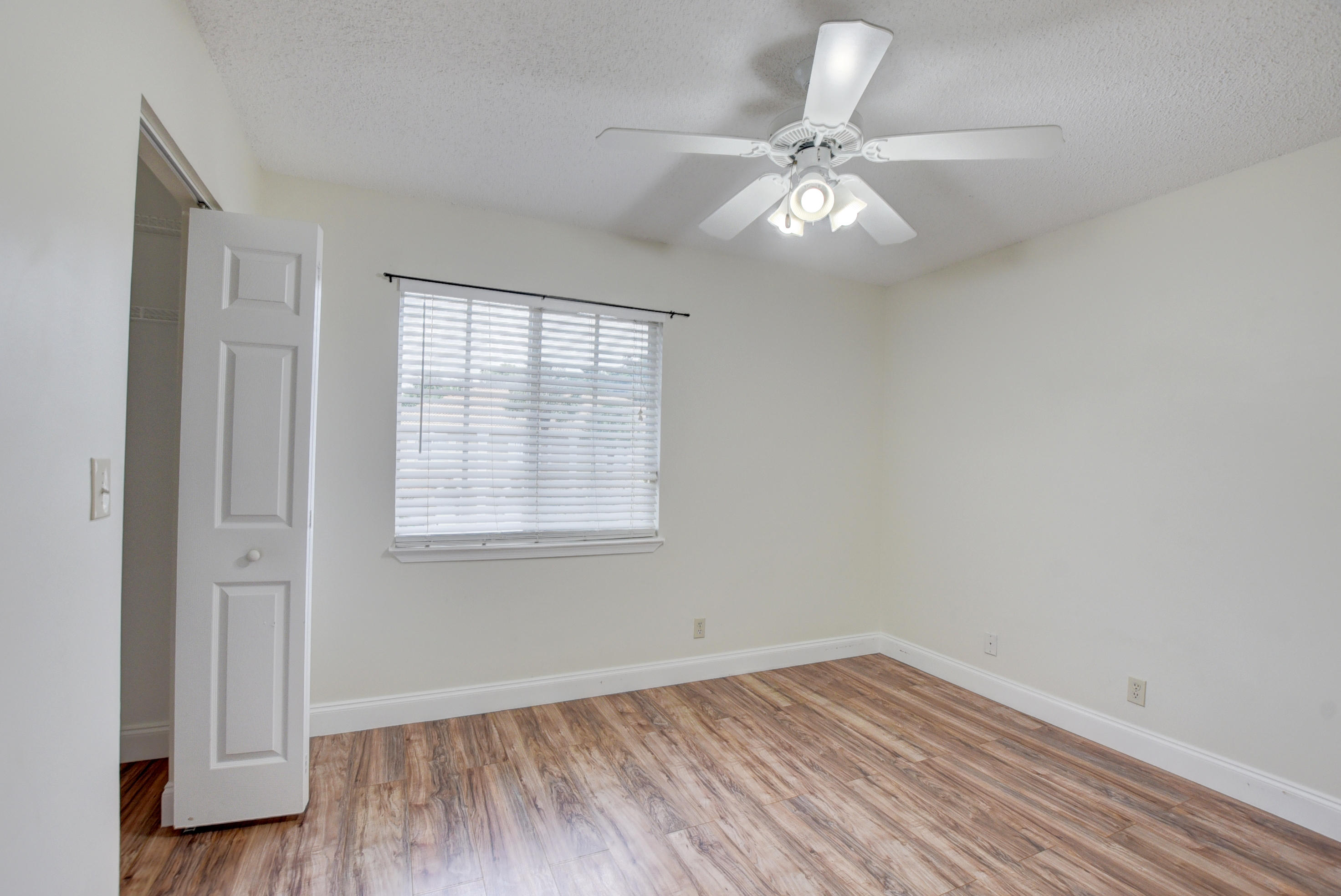 SMITHBROOKE - Residential