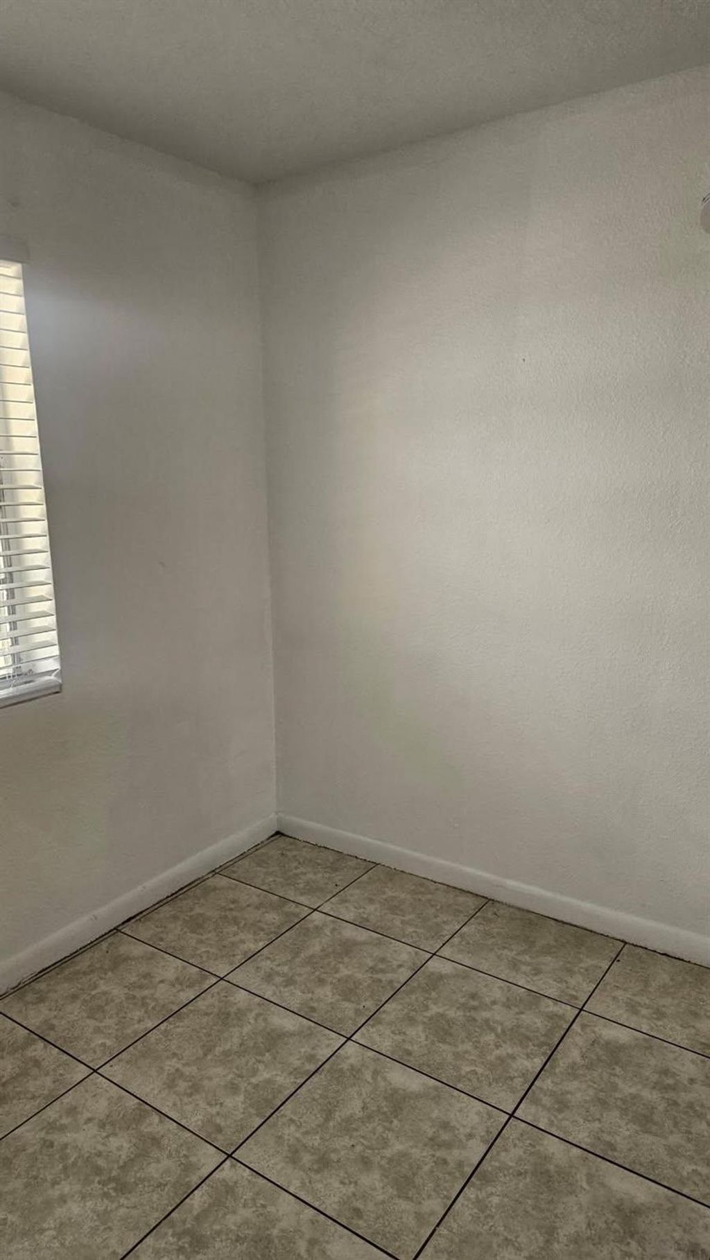 Photo of 4051 N Dixie Highway #14, Oakland Park, FL 33334 (MLS # F10486293)