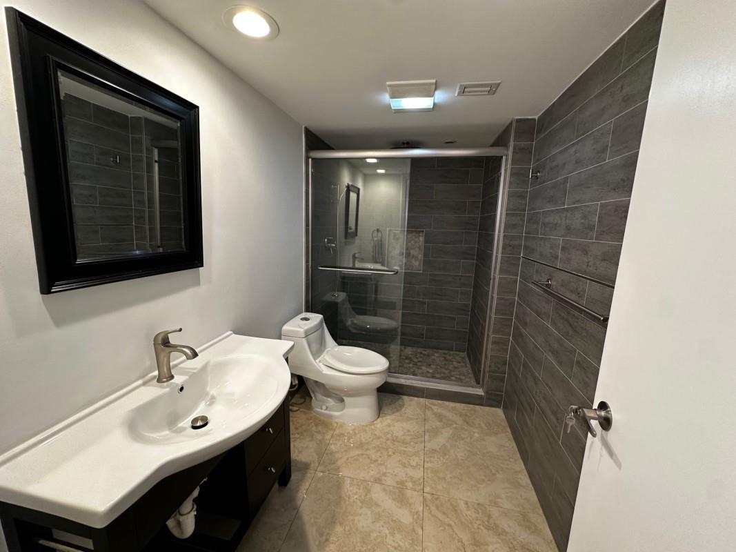 Photo 14 of 18 of 1925 Brickell Ave 804-805 condo