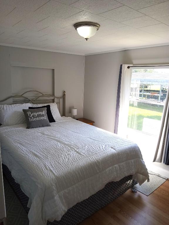 SOUTHWEST ADDITION TO OKEECHOBEE - Residential Lease