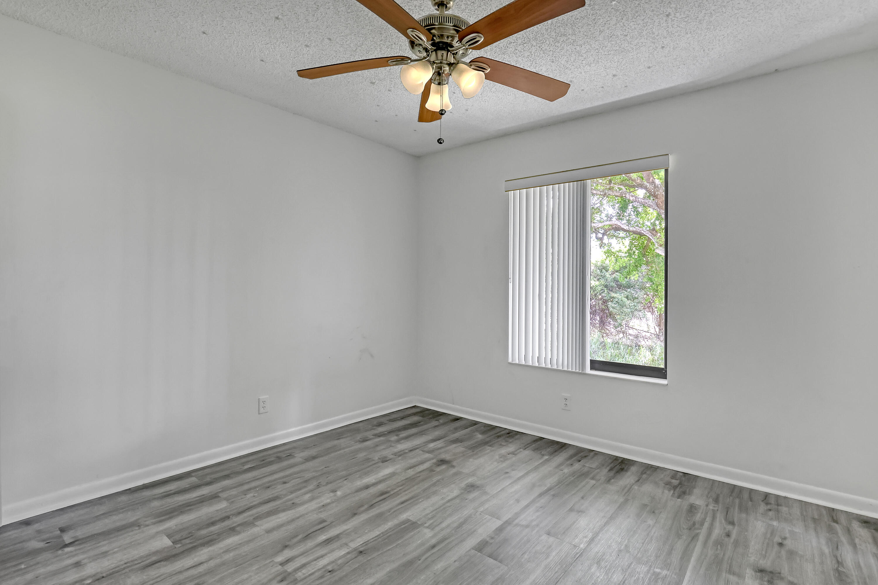 PALM CLUB WEST VILLAGE 1 CONDO - Residential