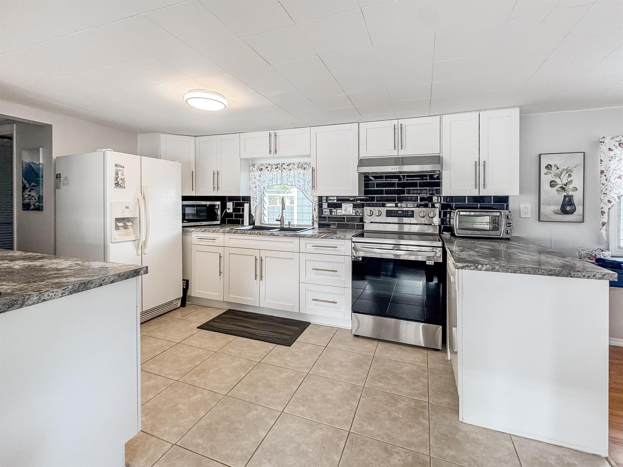 HIGHLAND TRAILER PARK - Residential