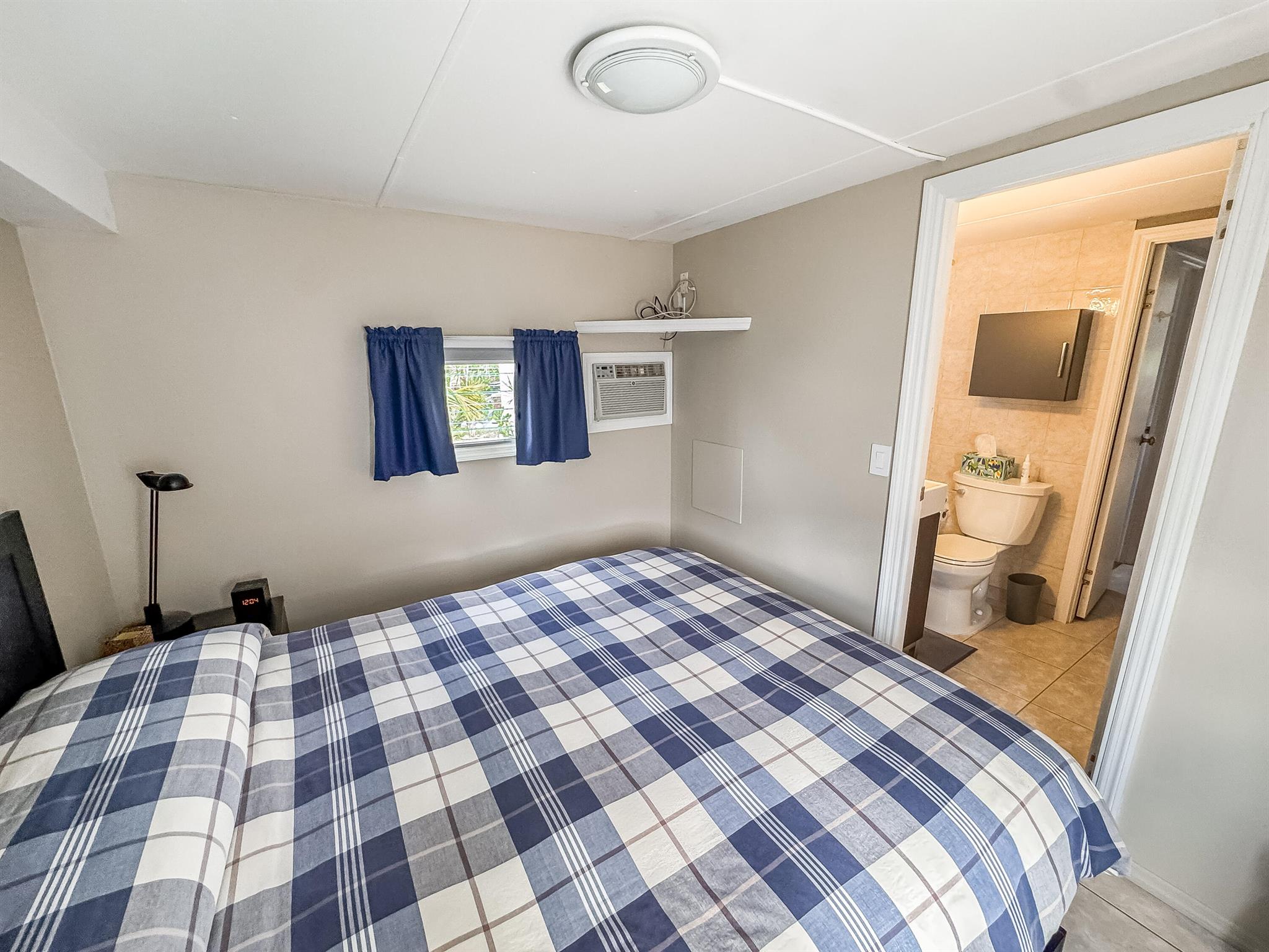 HIGHLAND TRAILER PARK - Residential