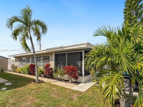 Palm Beach County Mobile Homes 111 14553 Elmhurst Drive Delray Beach FL 33445