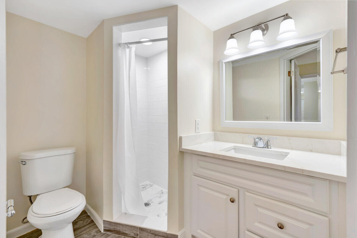 PINES OF JUPITER/TEQUESTA CONDO - Residential