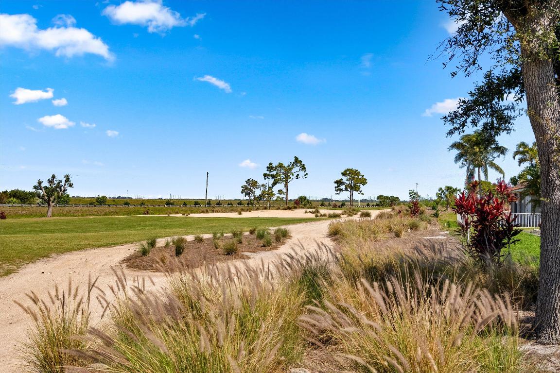 LAKEFIELD OF THE LANDINGS AT WELLINGTON 3B - Residential Lease