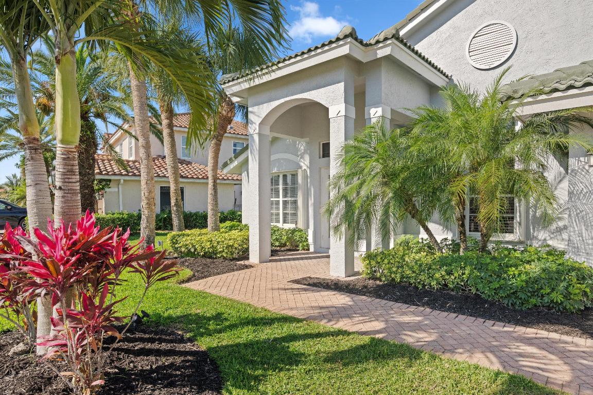 LAKEFIELD OF THE LANDINGS AT WELLINGTON 3B - Residential Lease