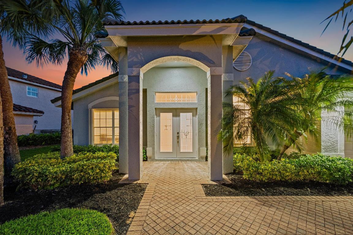 LAKEFIELD OF THE LANDINGS AT WELLINGTON 3B - Residential Lease