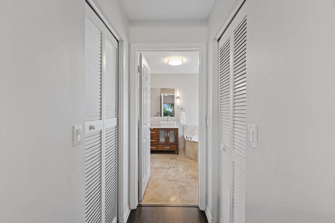 LAKEFIELD OF THE LANDINGS AT WELLINGTON 3B - Residential Lease