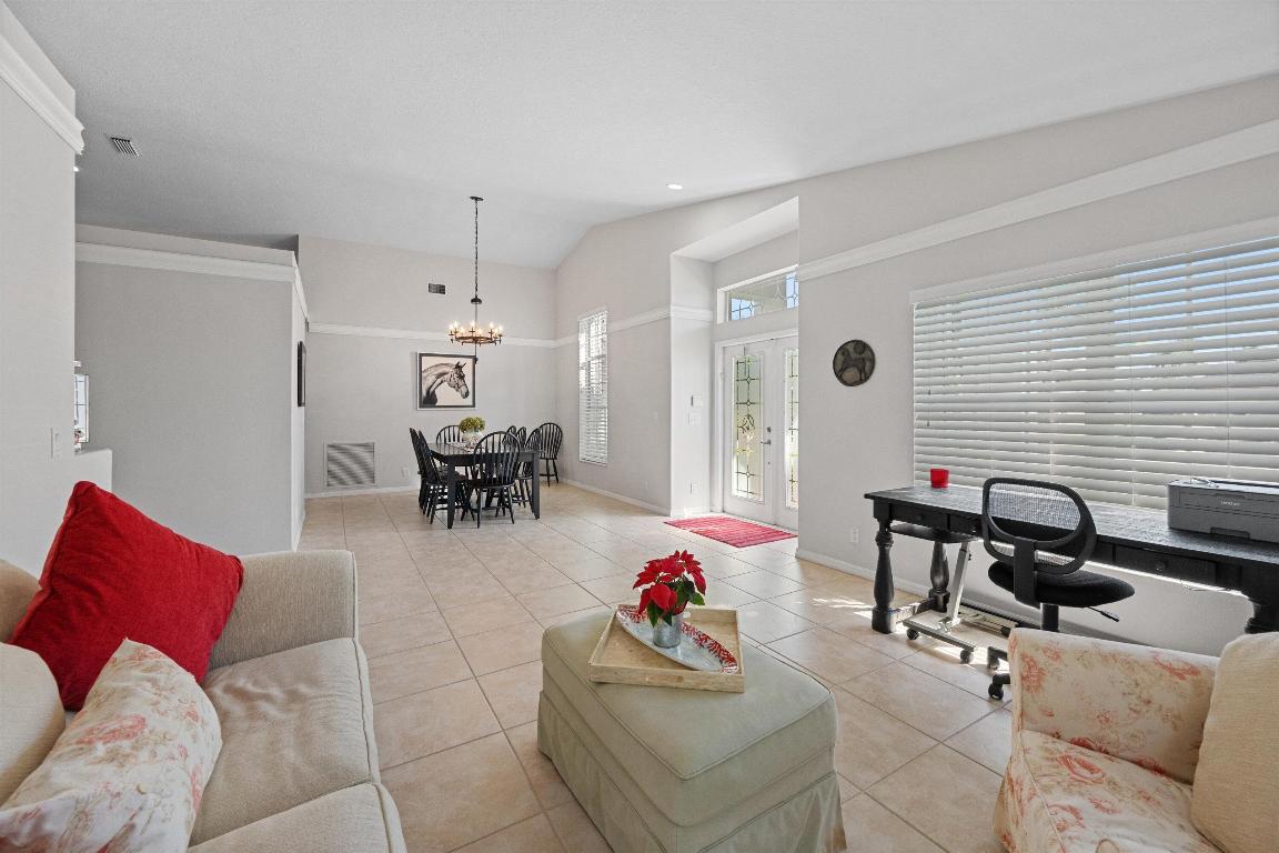 LAKEFIELD OF THE LANDINGS AT WELLINGTON 3B - Residential Lease