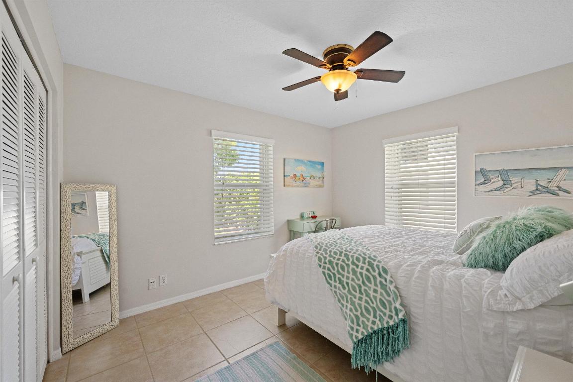 LAKEFIELD OF THE LANDINGS AT WELLINGTON 3B - Residential Lease