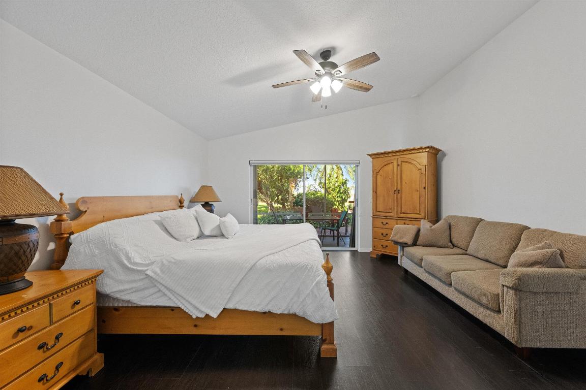 LAKEFIELD OF THE LANDINGS AT WELLINGTON 3B - Residential Lease