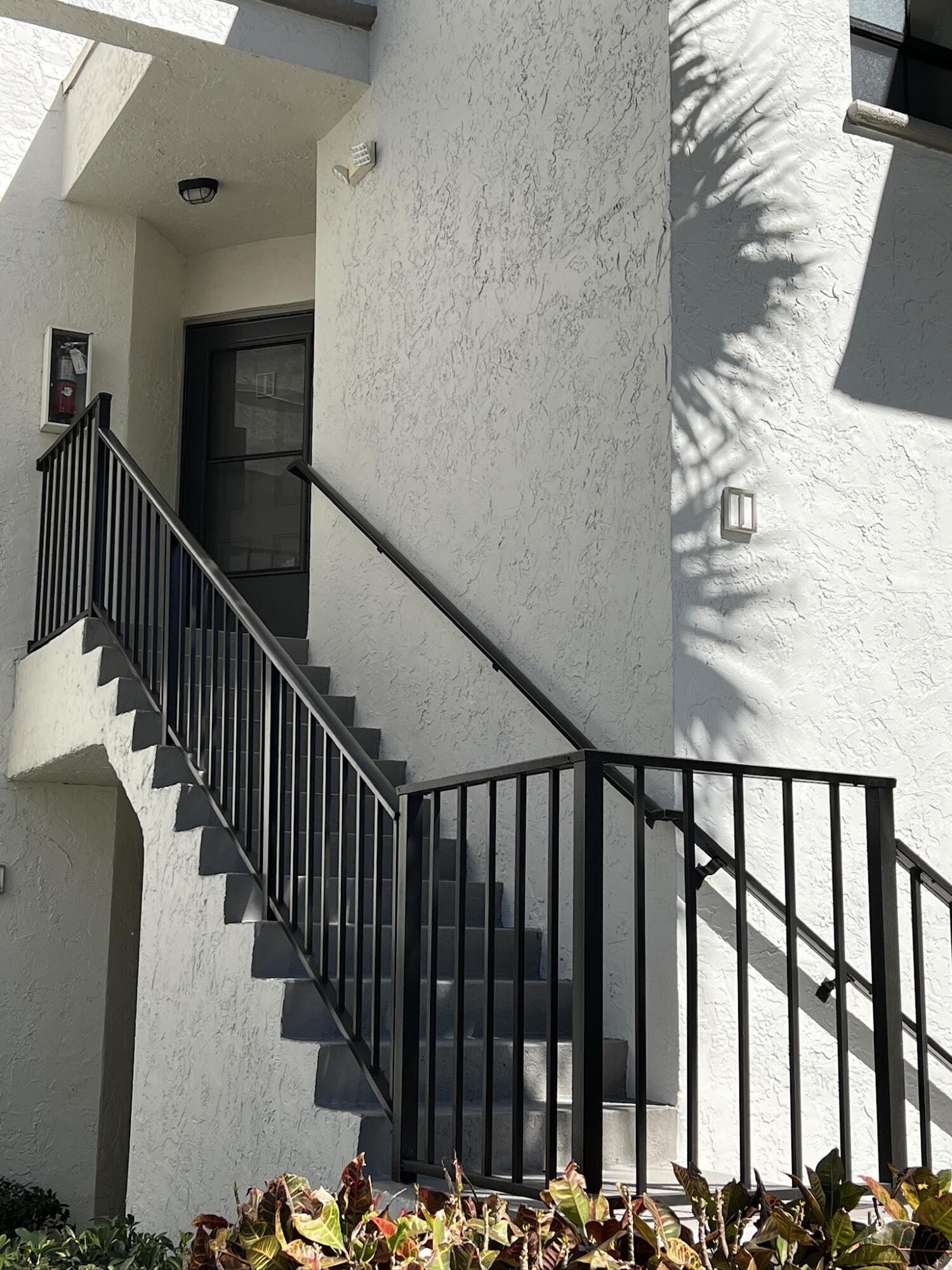 BELLAVISTA VILLAGE CONDO - Residential