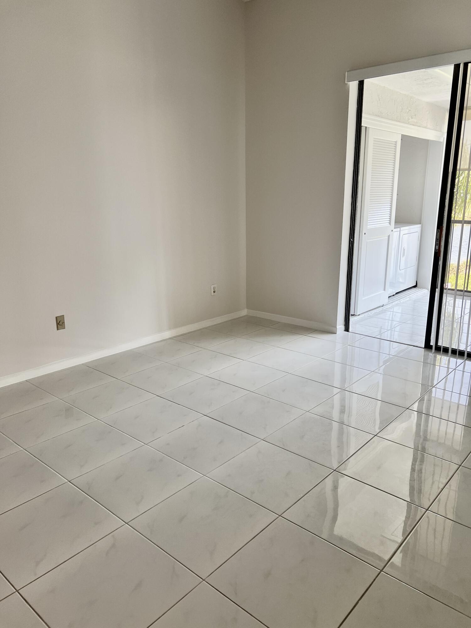 BELLAVISTA VILLAGE CONDO - Residential