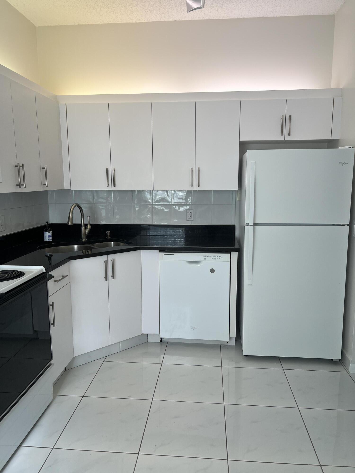 BELLAVISTA VILLAGE CONDO - Residential