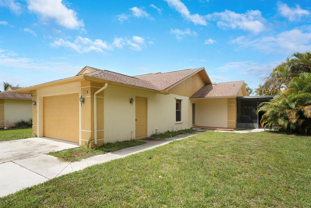 Photo of 4604 SE Geneva Drive, Stuart, FL 34997 (MLS # R11114675)