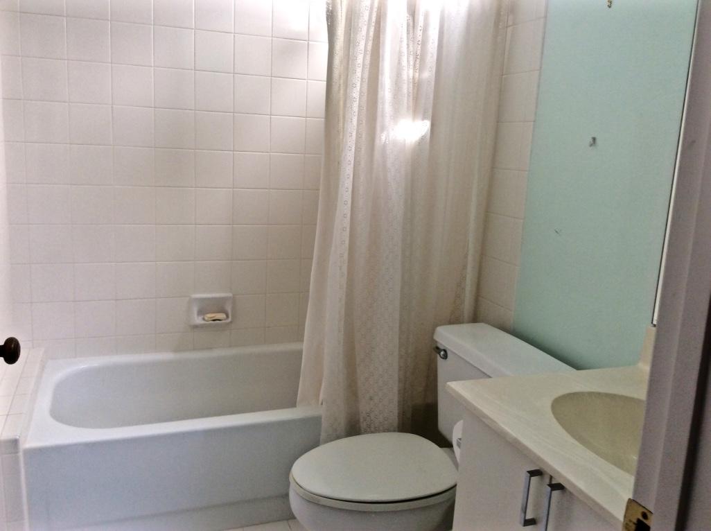 WINDWARD ISLE - Residential